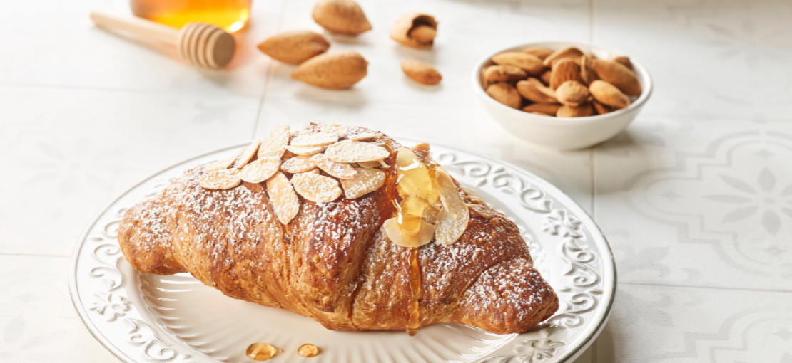 croissant miele 1110×510
